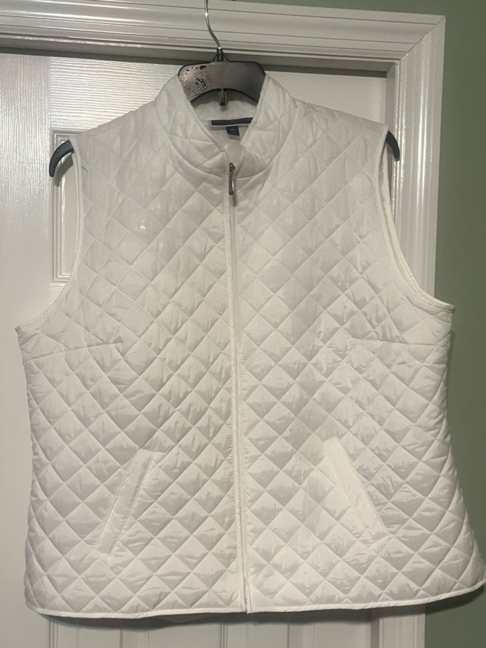 Karen Scott White Quilted Sleeveless Vest